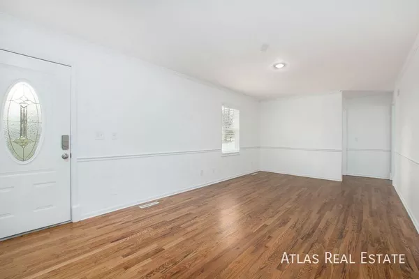 4 bedrooms apartment for rent in Gladstone - Outer KCMO, Kansas City