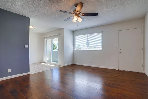 2 bedrooms apartment for rent in Inglewood - Westside / South Bay, Los Angeles