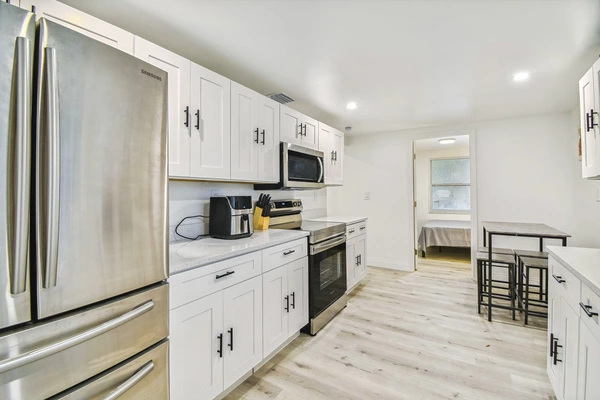 Coliving in Lealman - Clearwater-St. Petersburg, Tampa