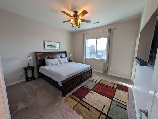 Coliving in Centennial - Outer Denver, Denver