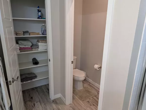 Coliving in Centennial - Outer Denver, Denver