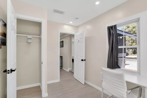 Coliving in Holden Heights - Central Orlando, Orlando