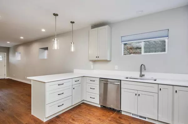 Coliving in Lincoln Park - Center Denver, Denver