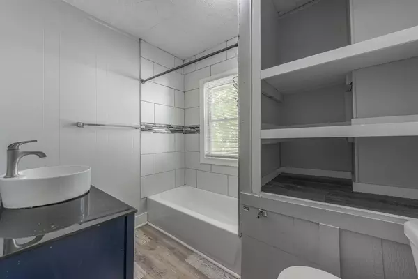 Coliving in Ivanhoe - KCMO, Kansas City