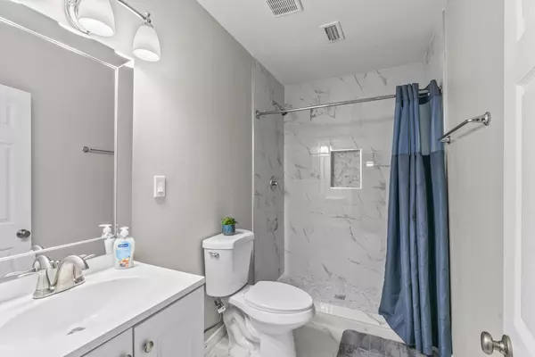 Coliving in Brandon - East Tampa, Tampa