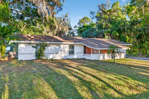 Coliving in Fort Myers Shores - Fort Myers, Fort Myers