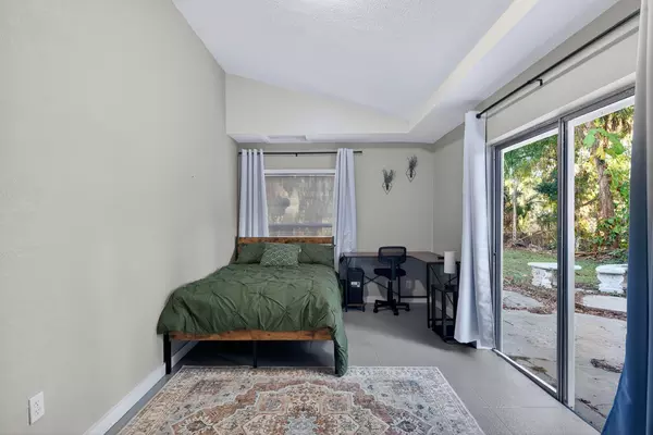 Coliving in Fort Myers Shores - Fort Myers, Fort Myers