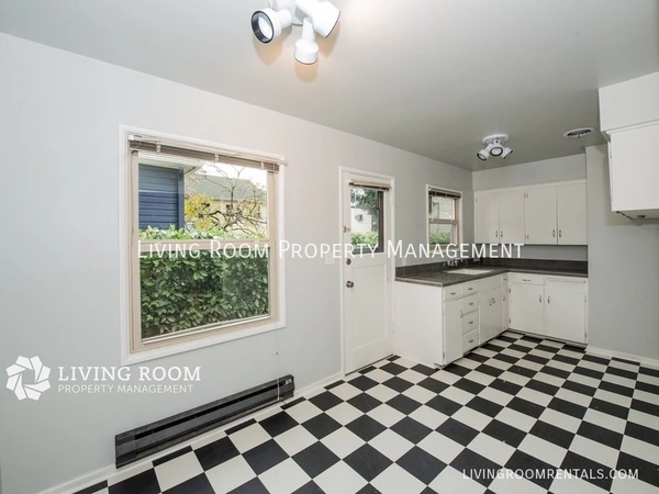 Studio Apartment for rent in Overlook - North Portland, Portland
