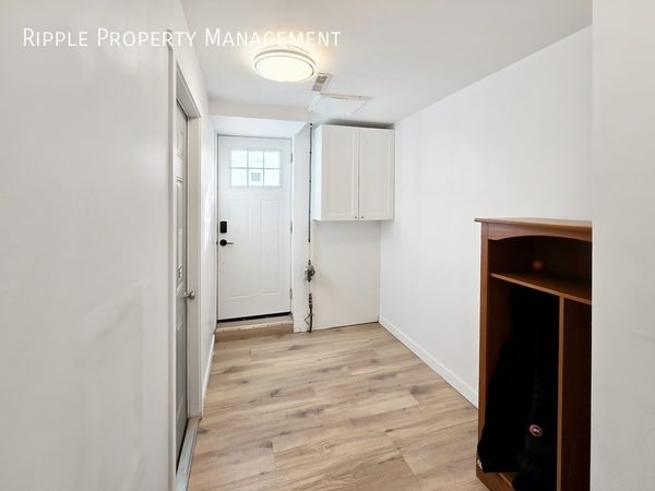 2 bedrooms apartment for rent in Tuscany - NW Calgary, Calgary