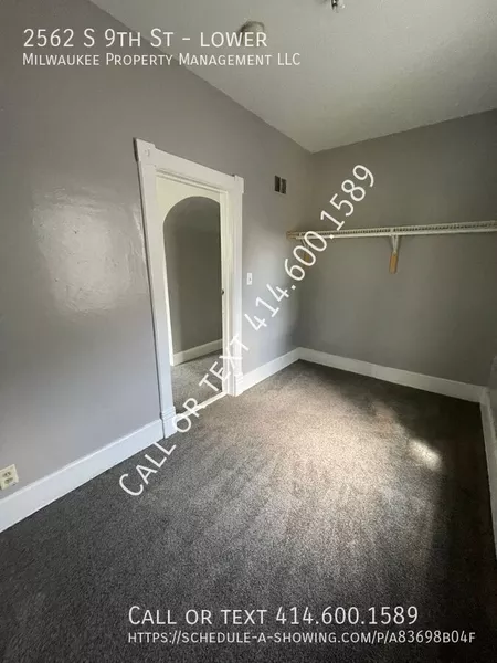 2 bedrooms apartment for rent in Lincoln Village - South Mil, Milwaukee