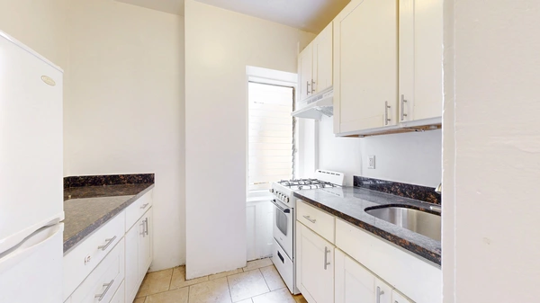 Studio Apartment for rent in Tenderloin - San Francisco, San Francisco