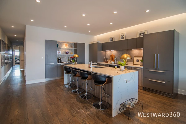 3 bedrooms apartment for rent in River West - Central, Chicago