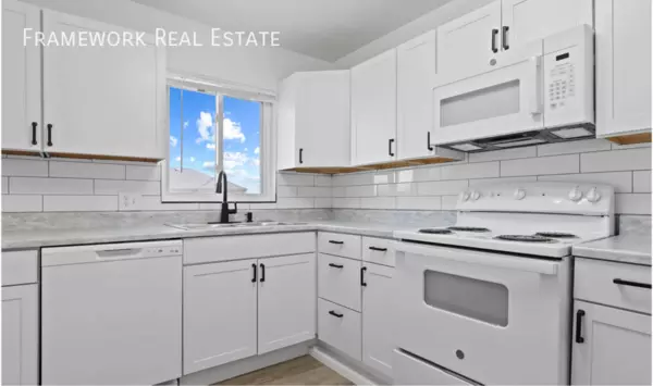 2 bedrooms apartment for rent in East Colfax - East Denver, Denver