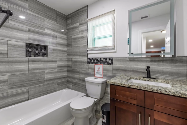 Coliving in Sulphur Springs - North Tampa, Tampa