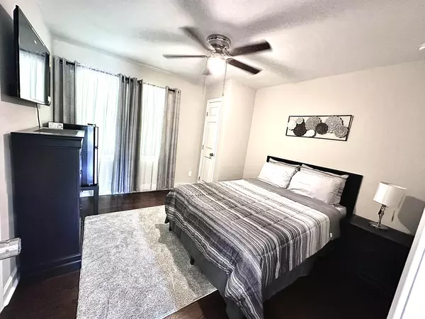 Coliving in Westchester - West Charlotte, Charlotte