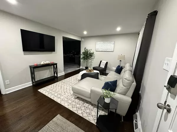 Coliving in Westchester - West Charlotte, Charlotte