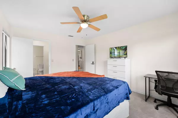 Coliving in Hogan - Southside, Jacksonville