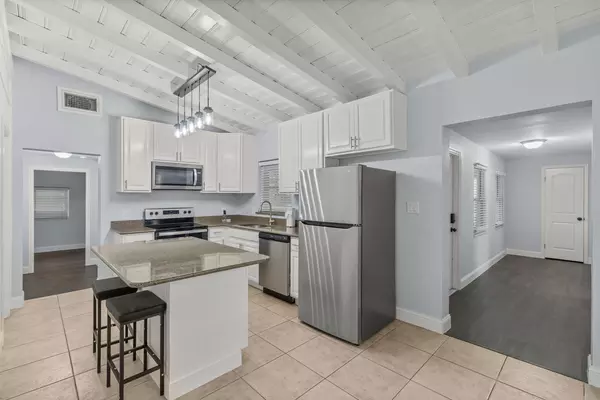 Coliving in Punta Gorda - North Port, Sarasota