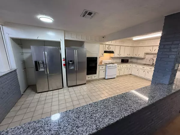 Coliving in Central Southwest - Sw Houston, Houston