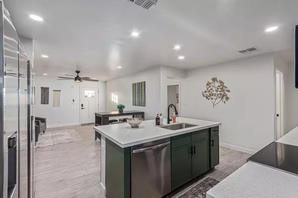 Coliving in Mesa - SE Valley, Phoenix