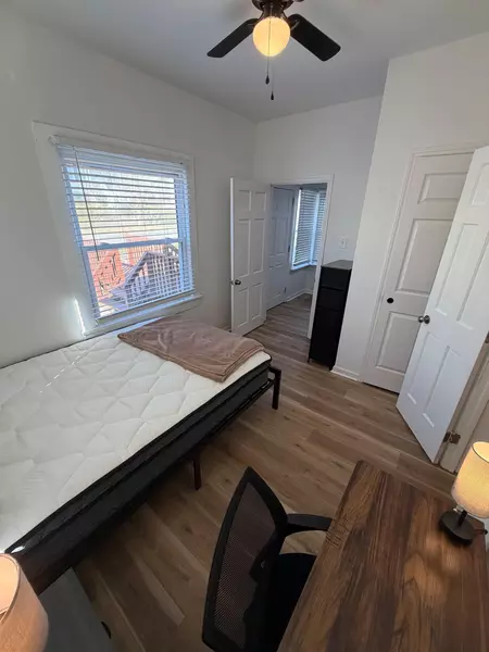 Coliving in Gastonia - West Charlotte, Charlotte