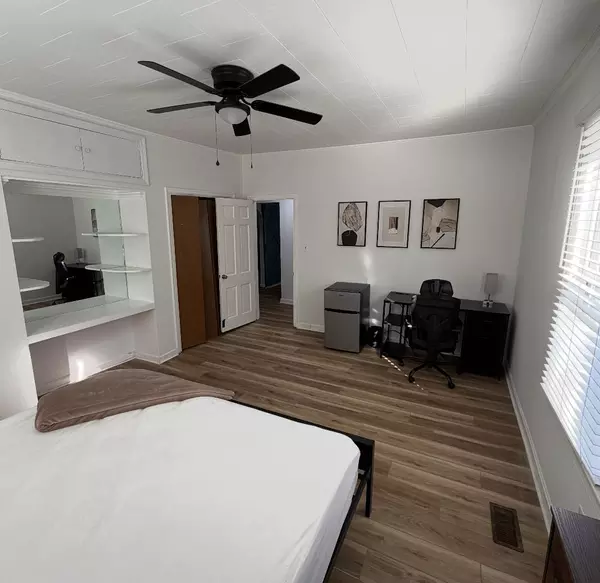 Coliving in Gastonia - West Charlotte, Charlotte