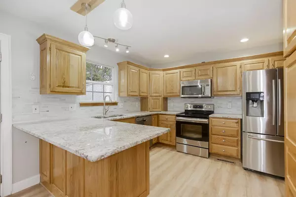 Coliving in Raytown - Outer KCMO, Kansas City