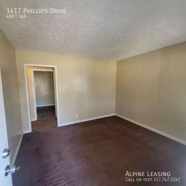4 bedrooms apartment for rent in Stout Field - West Indy, Indianapolis