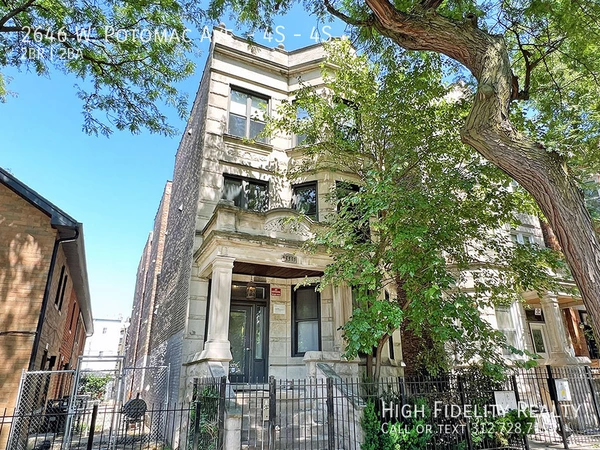 2 bedrooms apartment for rent in Ukrainian Village - West Side, Chicago