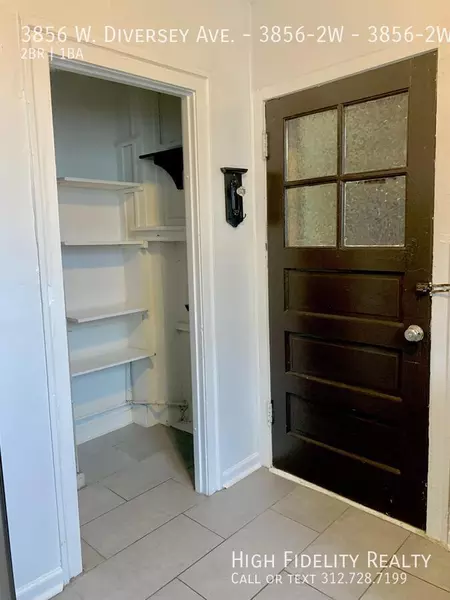 2 bedrooms apartment for rent in Hermosa - Northwest Side, Chicago