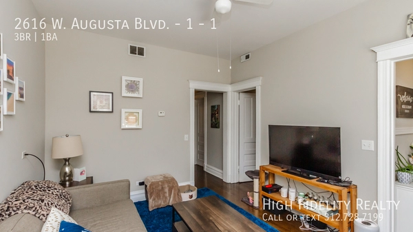 3 bedrooms apartment for rent in Ukrainian Village - West Side, Chicago