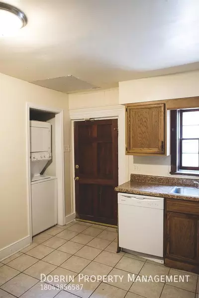 4 bedrooms apartment for rent in Carver - Central RVA, Richmond