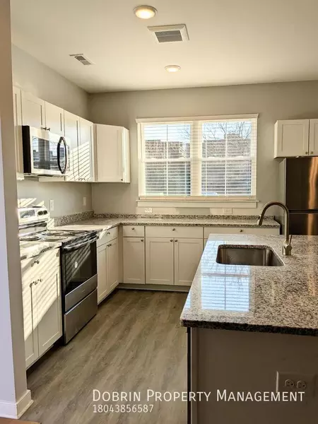 3 bedrooms apartment for rent in Randolph - Central RVA, Richmond