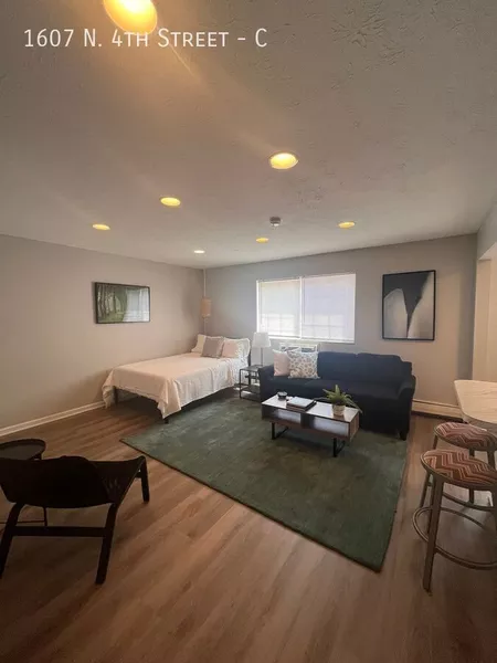 Studio Apartment for rent in Indianola Terrace - North Columbus, Columbus