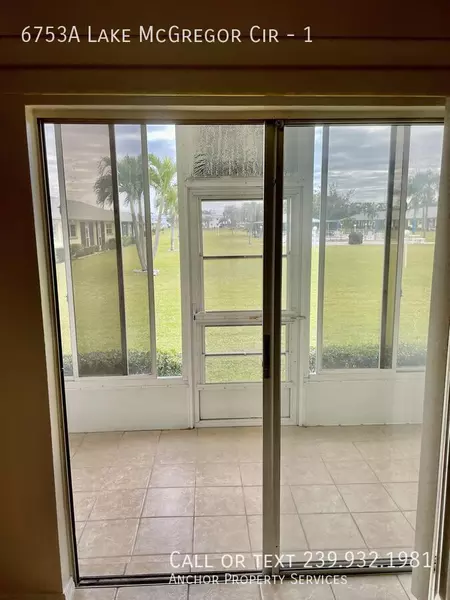2 bedrooms apartment for rent in McGregor - Fort Myers, Fort Myers