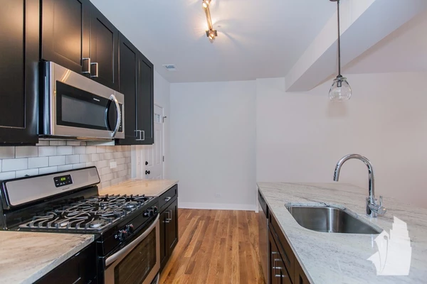 2 bedrooms apartment for rent in North Center - North Side, Chicago