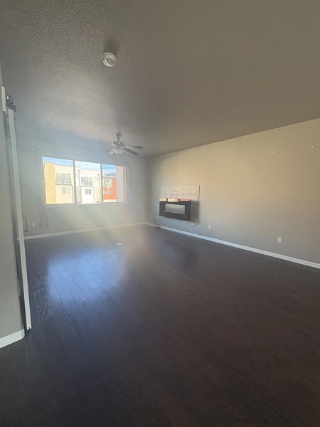 3 bedrooms apartment for rent in Downtown COS - Central COS, Colorado Springs