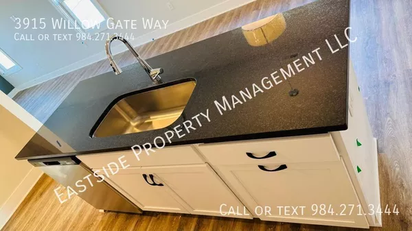 3 bedrooms apartment for rent in East Raleigh - South Raleigh, Raleigh