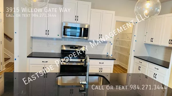 3 bedrooms apartment for rent in East Raleigh - South Raleigh, Raleigh