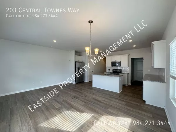 3 bedrooms apartment for rent in East Raleigh - South Raleigh, Raleigh