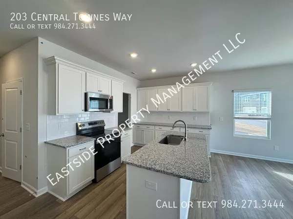 3 bedrooms apartment for rent in East Raleigh - South Raleigh, Raleigh