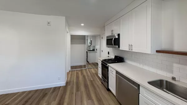 Studio Apartment for rent in Palms - Westside / South Bay, Los Angeles