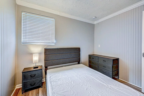 Coliving in Lake Forest - Northside, Jacksonville