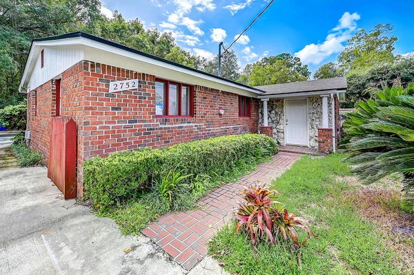 Coliving in Lake Forest - Northside, Jacksonville