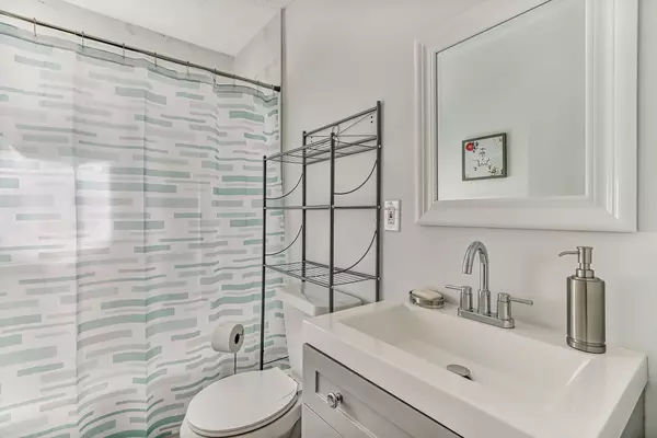 Coliving in Lake Forest - Northside, Jacksonville