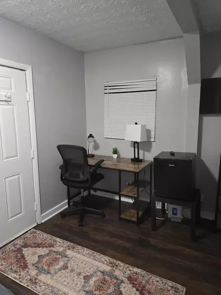 Coliving in Lake Forest - Northside, Jacksonville