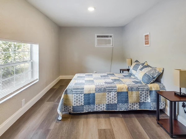 Coliving in Carver City-Lincoln Gardens - West Tampa, Tampa