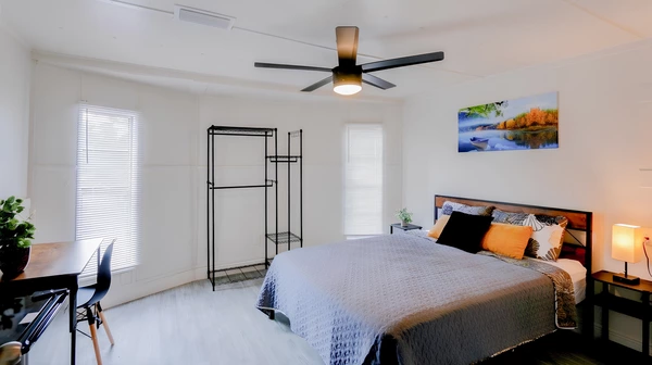 Coliving in Zephyrhills - North Tampa, Tampa