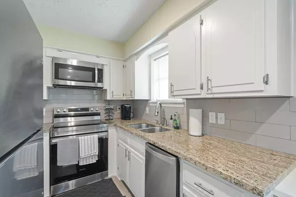 Coliving in Greater Hobby Area - Se Houston, Houston