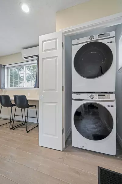 Coliving in Greater Hobby Area - Se Houston, Houston